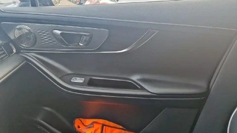 Omoda 5 MY25 - Premium 1.6 TGDI 108kW (145cv)