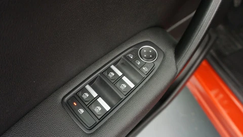 Renault Captur CAPTUR TCE GPF MICRO HíBRIDO FAST TRACK 103KW 5P