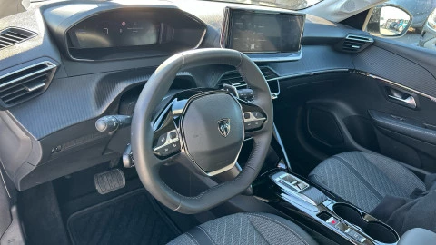 Peugeot 208 Allure HYBRID 100 eDCS6