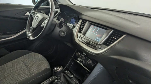 Opel Grandland X 1.2 Turbo Selective