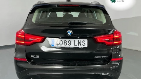BMW X3 xDrive30e