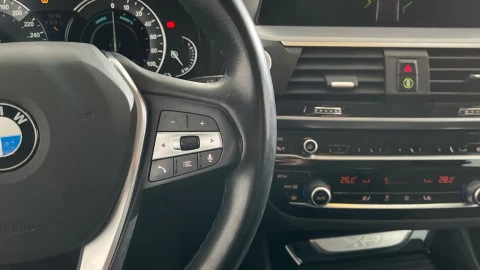BMW X3 xDrive30e