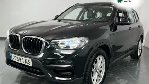 BMW X3 xDrive30e