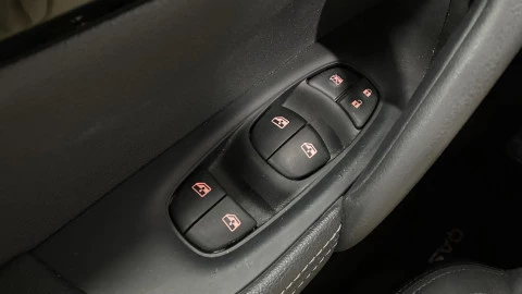 Nissan Qashqai   1.2 DIG-T N-Connecta 4x2