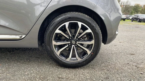 Renault Clio techno Eco-G 100cv (74kW)
