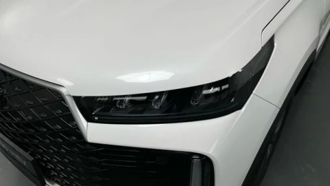 EBRO S400 1.5 DHE HEV Premium CVT
