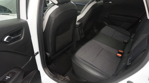 Renault Captur Zen E-TECH Híbrido enchufable 160cv