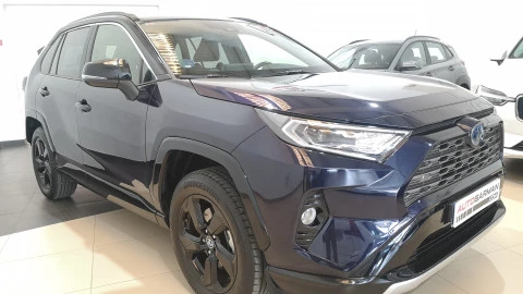 Toyota Rav4 2.5l 220H Feel!