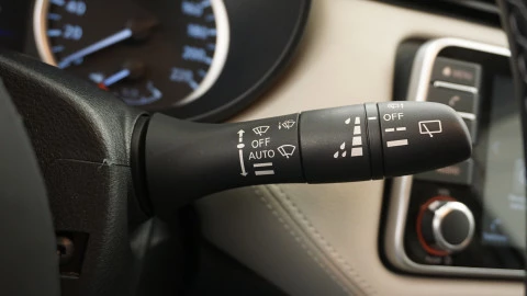 Nissan Micra IG-T 68 kW (92 CV) E6D-F N-Design Black