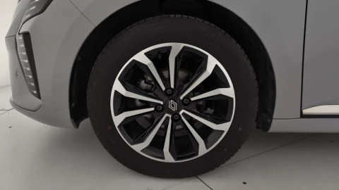 Renault Clio Techno