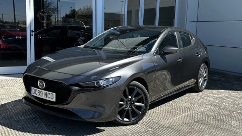 Mazda3 2.5L E-SKY G MHEV 103kW Centre-line