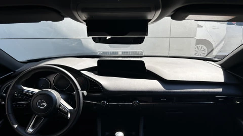 Mazda3 2.5L E-SKY G MHEV 103kW Centre-line