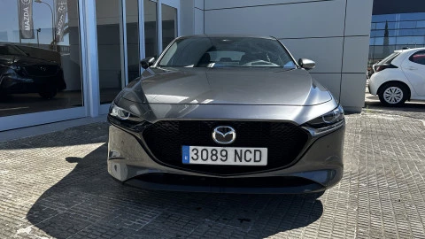 Mazda3 2.5L E-SKY G MHEV 103kW Centre-line