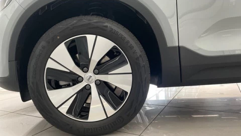Volvo XC40 B3 G Core Auto 120 kW (163 CV)