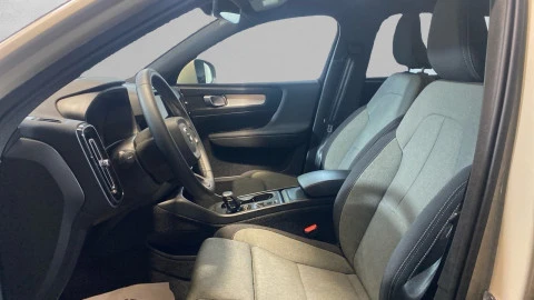 Volvo XC40 2.0 B3 G Core Auto