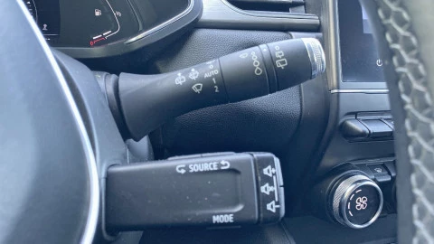 Renault Captur Zen TCe 140CV GPF Micro Híbrido