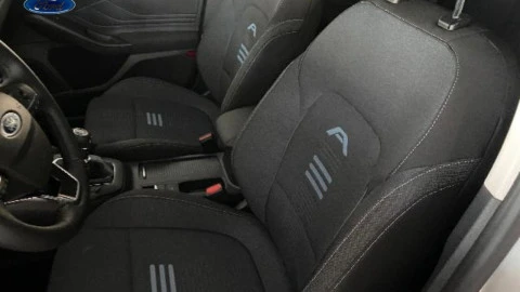 Ford Focus 1.0 Ecoboost MHEV 114kW Active