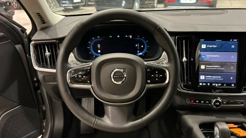 Volvo V90 Cross Country B4 D Plus Bright AWD Auto 145 kW (197 CV)