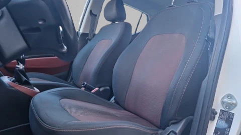 Hyundai i10 1.0 Tecno