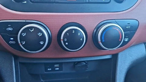 Hyundai i10 1.0 Tecno