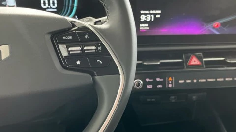 Kia Niro 1.6 GDi HEV 102kW (139CV) Drive