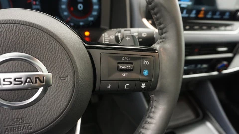 Nissan Qashqai DIG-T 117kW mHEV CVT Tekna