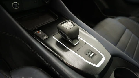 Nissan Qashqai DIG-T 117kW mHEV CVT Tekna