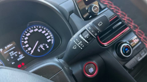 Hyundai Kona 1.6 GDI HEV Tecno Red DCT