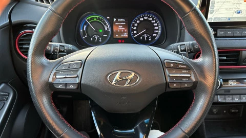 Hyundai Kona 1.6 GDI HEV Tecno Red DCT