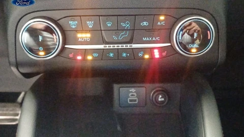 Ford Kuga ST-Line X 2.5 Duratec FHEV Auto