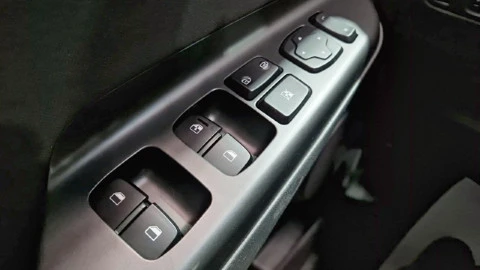 Hyundai Kona 1.6 GDI HEV Maxx DCT