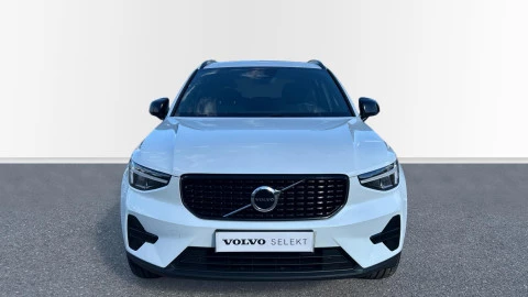 Volvo XC40 2.0 B3 G Plus Dark Auto