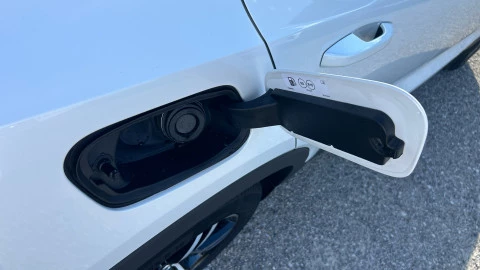 Volvo XC40 2.0 B3 G Plus Dark Auto