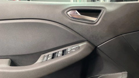 Renault Clio Evolution TCe 90 (67kw)