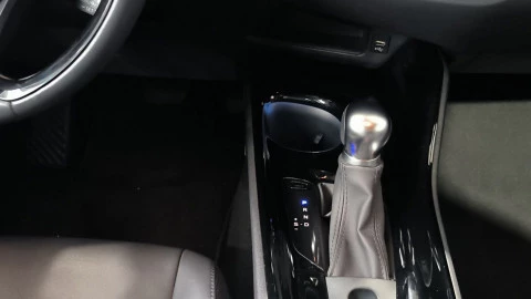 Toyota C-HR 2.0 180H Kaji Edition