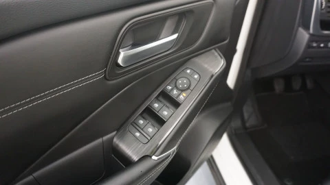 Nissan Qashqai DIG-T 103kW N-Connecta