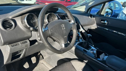 Peugeot 3008 Style 1.2 PureTech 130 S&S