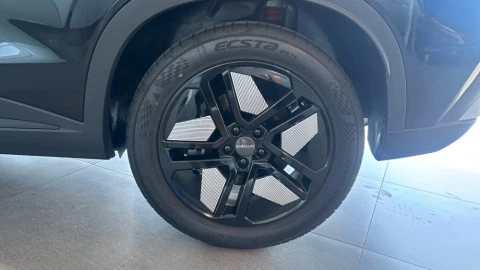 Omoda C5 2WD Premium