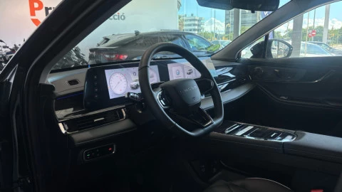 Omoda C5 2WD Premium