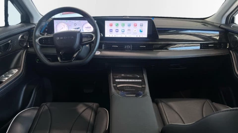 Omoda C5 2WD Premium