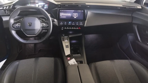 Peugeot 308 5P Allure Hybrid 180 eEAT8