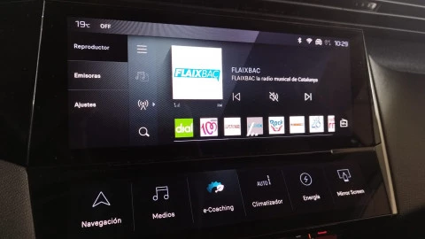 Peugeot 308 5P Allure Hybrid 180 eEAT8