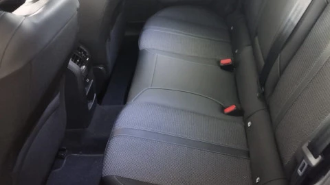 Peugeot 308 5P Allure Hybrid 180 eEAT8