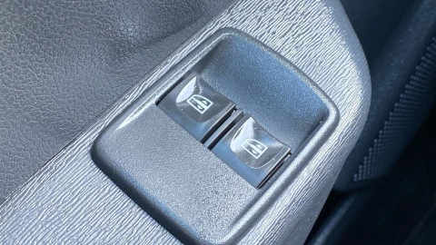 Dacia Dokker Essential Blue dCi 70kW (95CV) N1