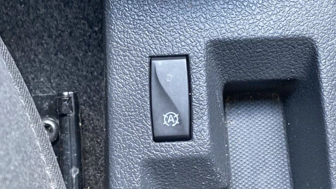 Dacia Dokker Essential Blue dCi 70kW (95CV) N1