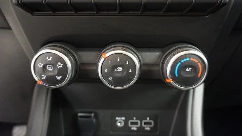 Renault Captur equilibre TCe 67kW (90CV)