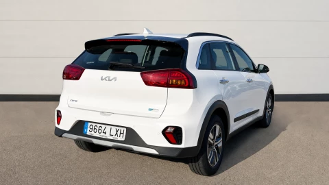 Kia Niro 1.6 GDi HEV 104kW (141CV) Drive