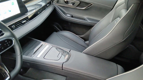 Omoda 5 MY25 - Premium 1.6 TGDI 108kW (145cv)