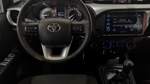 Toyota Hilux 2.4 D4D Cabina Doble GX