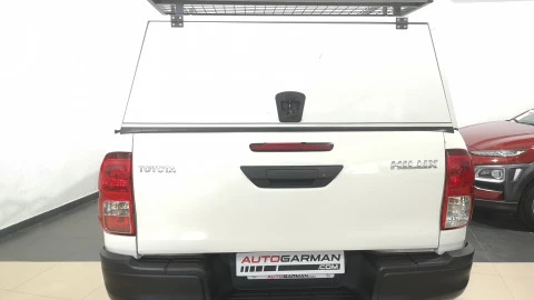 Toyota Hilux 2.4 D4D Cabina Doble GX